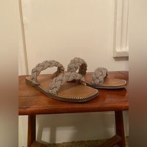 ✨madden girl sandals✨